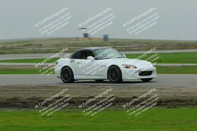 media/Dec-13-2025-OnGrid (Sat) [[98be3c0626]]/Group 2 Yellow/Sunset S4/